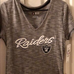 Raiders top